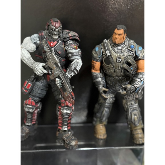 Gears of War Marcus Fenix and Locust Drone Action‎ Figure Set